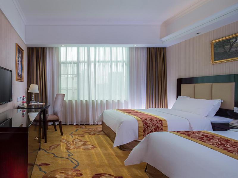 Vienna Hotel Baoan Liutang Hszinan Kültér fotó